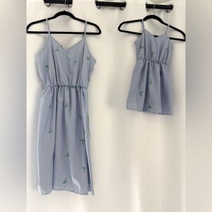 Mommy and me outfits dress. Palm trees.